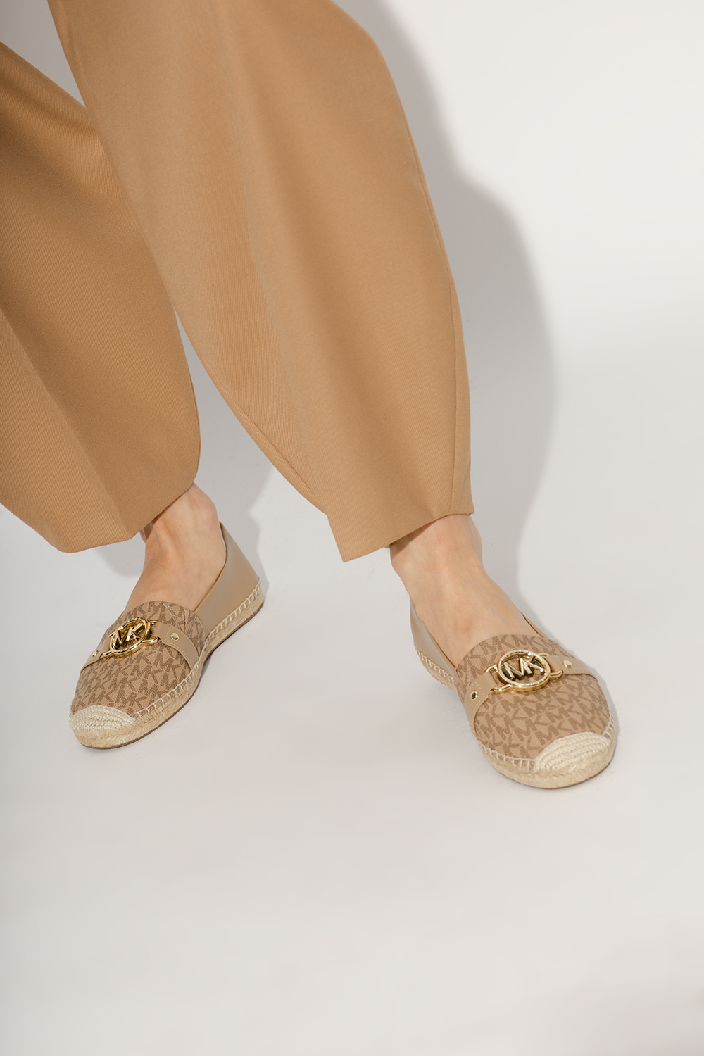 Michael kors hot sale espadrilles gold